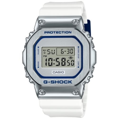 Часы Casio G-Shock GM-5600LC-7